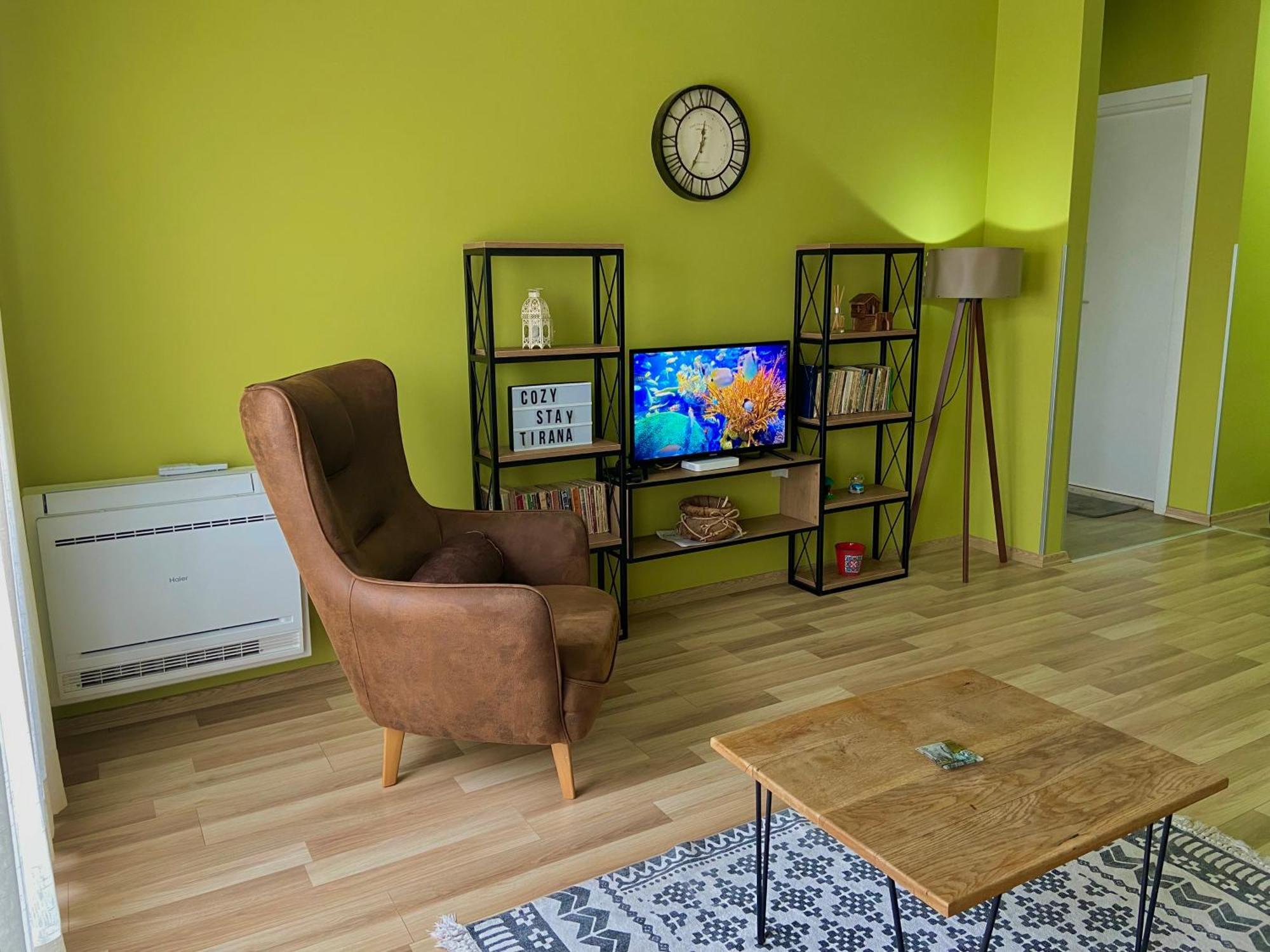 Cozy Apartamento Tirana