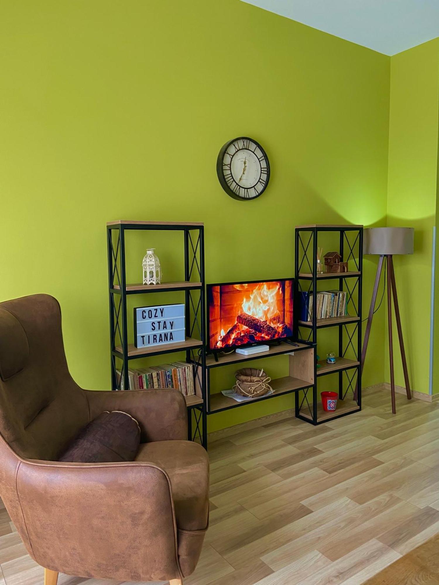 Cozy * Tirana